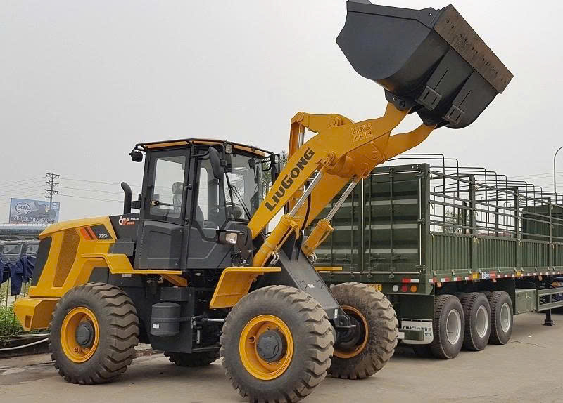 Máy Xúc Lật Liugong CLG835H Gầu 2.3m3 - Giải Pháp Hiệu Quả Cho Công Trình Trung